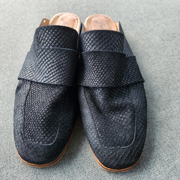 Free People At Ease Loafers/ Mules Black Slip On Women's Size 8 - Picture 2 of 11